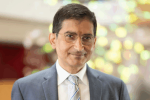 Headshot of Darius Lakdawalla